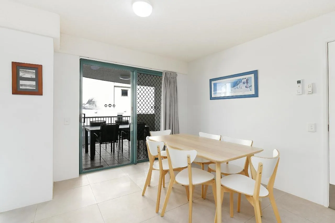 *** Aparthotel Lindomare Apartments Caloundra Australia