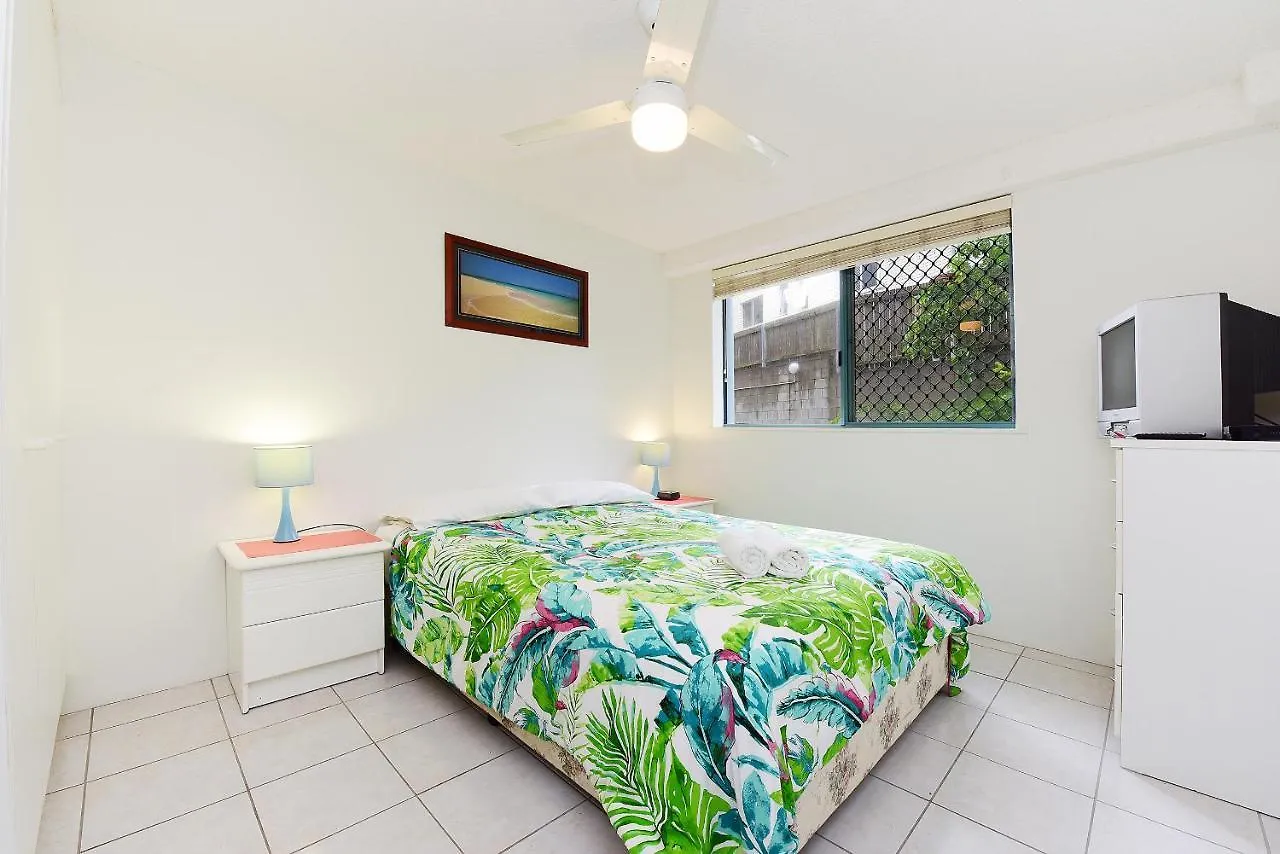 *** Aparthotel Lindomare Apartments Caloundra Australia